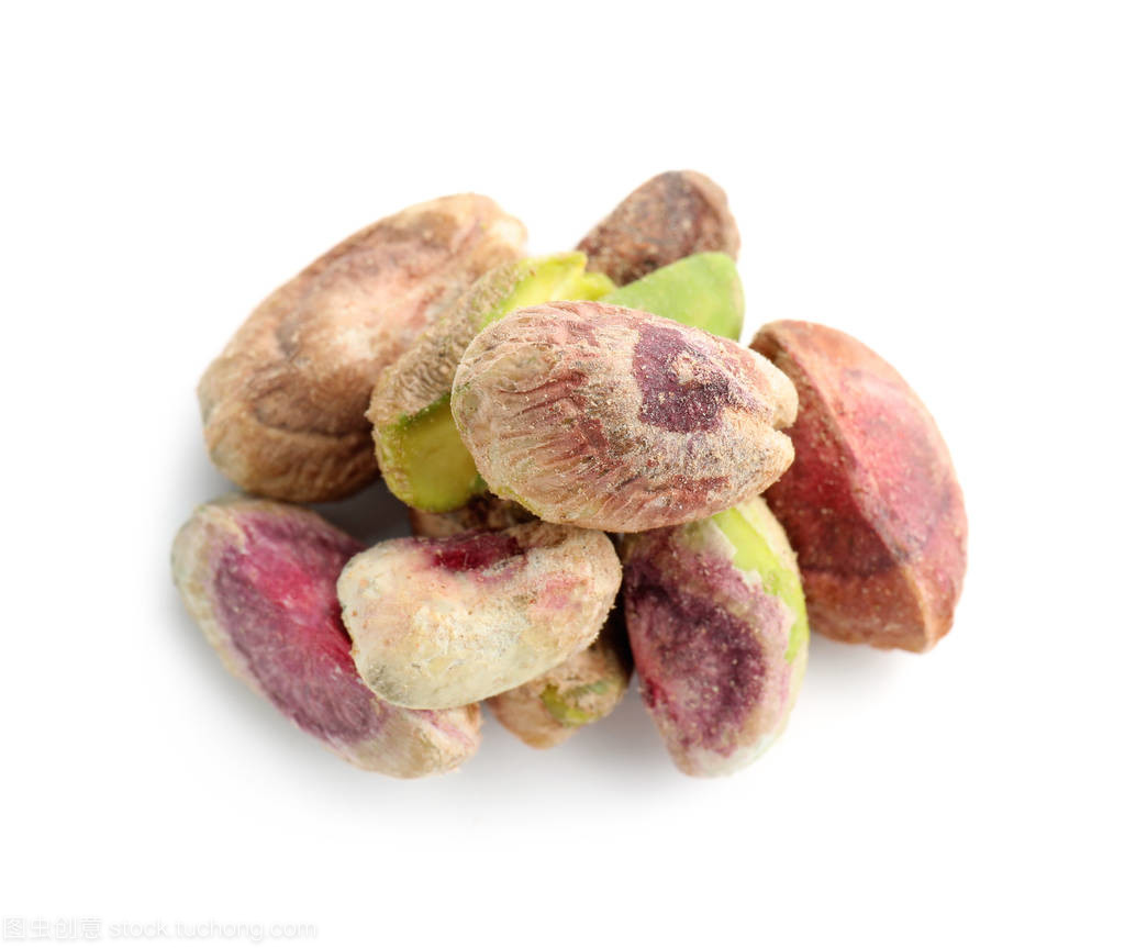 雪白背景下的美味宝藏 开心果坚果的销售魅力